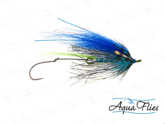 Photo of a Blue/Silver steelhead fly.
