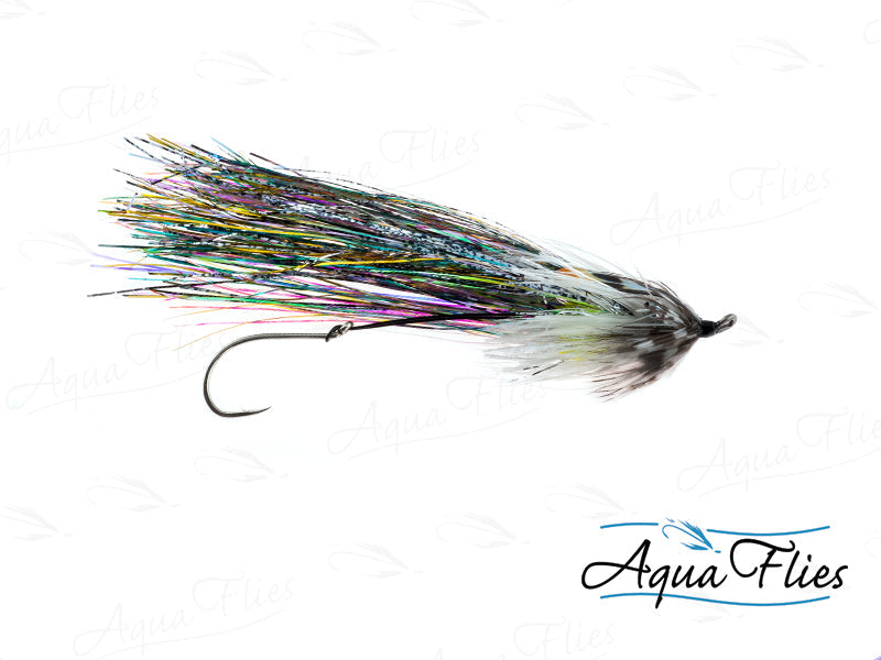 Photo of a Rainbow/White steelhead fly.